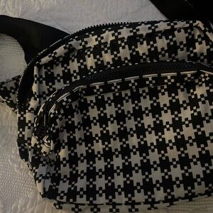 NWT Houndstooth Baggu Belt Bag / Fanny Pack